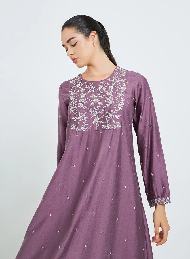 Amirah Women Purple Embroidered A-Line Jalabiya